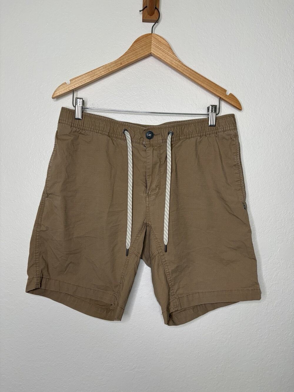 Vuori Men’s Ripstop Shorts In Tan Men’s Size Medium